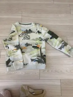 キッズ服　140サイズ　2枚セット