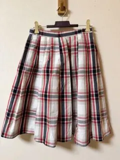Clear Impression チェック　スカート