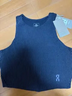 On RACE SINGLET Women’s XS