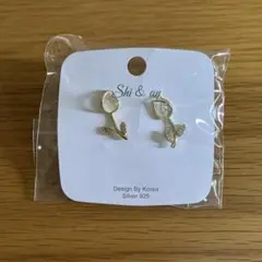 チューリップ　ピアス