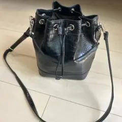 クロコダイル風 ブラックショルダーバッグ