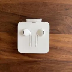 【新品 未使用】Apple純正 有線イヤホン ライトニング