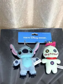 ディズニーランド リゾート スティッチ スクランプ ペア ぬいぐるみ　バッジ