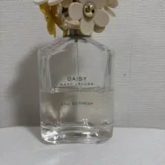 MARC JACOBS マークジェイコブス　オードトワレ 125mlのサムネイル