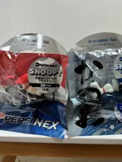 スヌーピー　ストラップ　2個