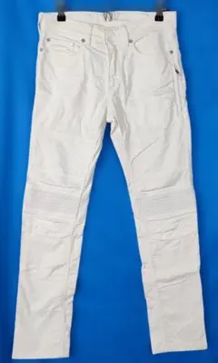 Item thumbnail for item cd628fce-f687-4ea5-84be-7bba4385fc36