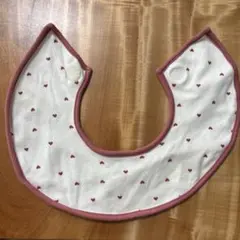 ハート　スタイ　よだれかけのサムネイル