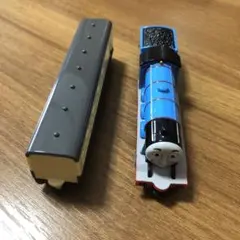 きかんしゃゴードン　トミカ