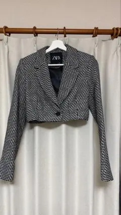 クロップドジャケット