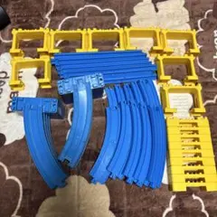 Item thumbnail for item 30624db5-f557-4958-a61a-6ed4ff679da9