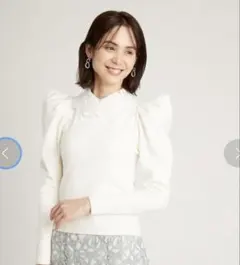 SNIDEL Sustainaレースカラーニットプルオーバー