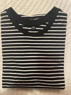 美品　UNIQLO M Tシャツ