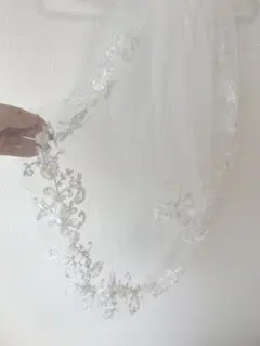 刺繍入りホワイトウェディングベール