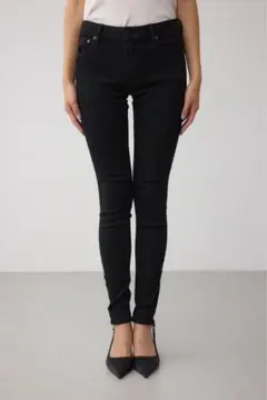 新品タグ付き☆AZUL by moussy 黒スキニー