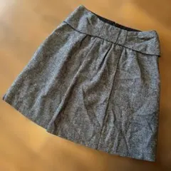 ナチュナルビューティベーシック　膝上スカート　サイズS