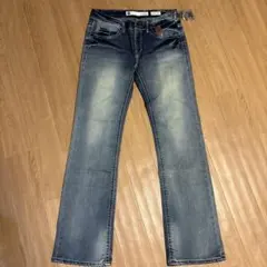 デニムパンツ　ブーツカット(サイズ30)