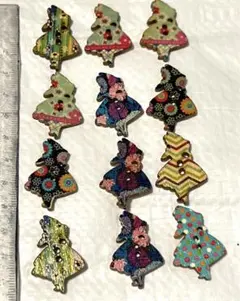 ハンドメイド 人形型ボタン 12個セット 木製 多色　ウッドボタン