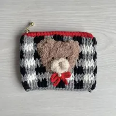 ファスナーポーチ　くまさん　ミニポーチ　イヤホンケース　小物入れ