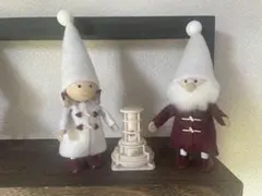 ノルディカニッセ　ダッフルコートを着たサンタと女の子　アラジンストーブ付き
