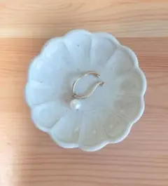 ゴールドパールイヤーカフ