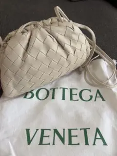 BOTTEGA VENETA ミニ ザ ポーチ ◯アイボリー クリーム系◯ - メルカリ