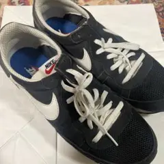 Item thumbnail for item f1f6c936-7f91-4460-b7ca-6ec6a46f01b8