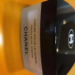 CHANEL CRÈME POUR LE CORPS ボディクリームのサムネイル