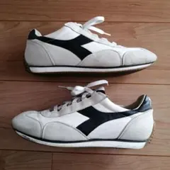 ディアドラ　DIADORA HERITAGE ヘリテージ1975 25.5