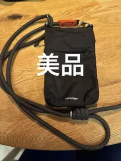 【美品値下げ中】topologie ショルダーストラップ スマホケース