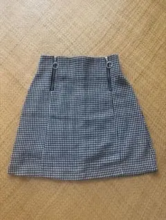 【新品未使用】CHICO チェック柄ミニスカートのサムネイル