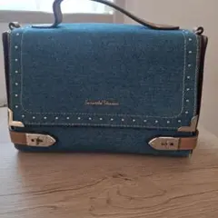 Samantha Thavasa スタッズ付きショルダーバッグ