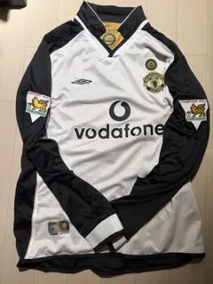 新品未使用タグ付き 01/02マンチェスターユナイテッド GK 半袖 100周年