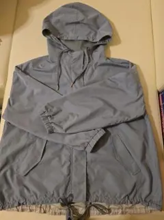 マウンテンパーカー