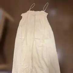 美品^_^H&Mキャミワンピース クリーム色 ロング
