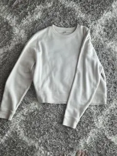 UNIQLO クリーム色 クロップドスウェット 長袖