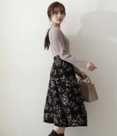 【ほぼ未使用】プロポーション フラワージャガードニットワンピ