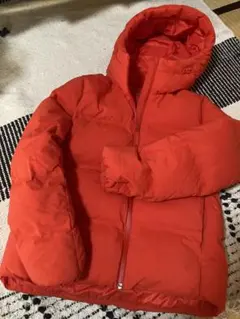 ユニクロ　オレンジ赤色 ダウンパーカージャケット サイズS