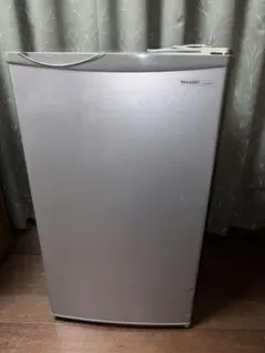 美品　12年製SHARP シャープ 75L 1ドア冷蔵庫 SJ-H8W-S 小型 美品 12年製SHARP シャープ 75L 1ドア冷蔵庫 SJ-H8W-S 小型 - メルカリ