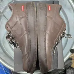 Supreme Nike Air Force 1 ブラウン