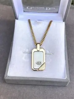 美品 Dior クリスチャンディオールネックレス
