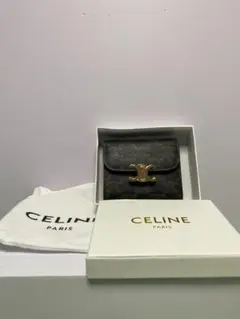 CELINE セリーヌ トリオンフ 三つ折り財布のサムネイル