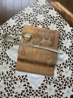 正絹袋帯 金彩高雅文　ヴィンテージ 西陣織　花鳥柄　リメイク