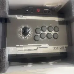 TE2アーケードコントローラー　 マッドキャッツ