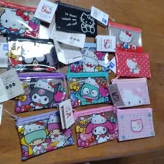 ハローキティ50周年　フラットポーチ　12種　マイメロ　クロミ　シナモ　ばつ丸