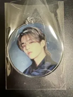 SEVENTEEN 消費期限 アクリルキーリング エスクプス