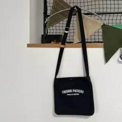 FREDRIK PACKERS ショルダーバッグ