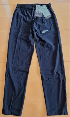 新品未使用 ドライ　アーノルドパーマー UVストレッチ長ズボンのサムネイル