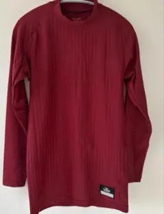 DESCENTE The Stadium アンダーシャツ 赤　O 長袖