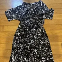 水玉模様 半袖カットソーワンピース