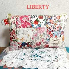 No.80 リバティ☆パッチワークポーチ♥レッド系　チェック＆ストライプ☆